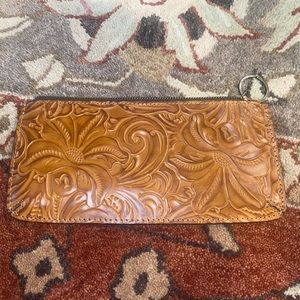 NWOT Patricia Nash Wristlet